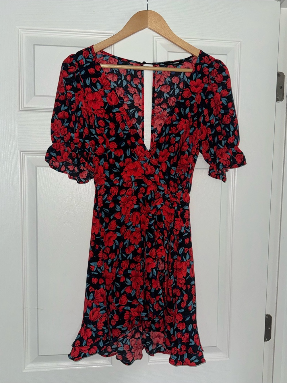Fashion Nova Red Floral V-Neck Mini Dress